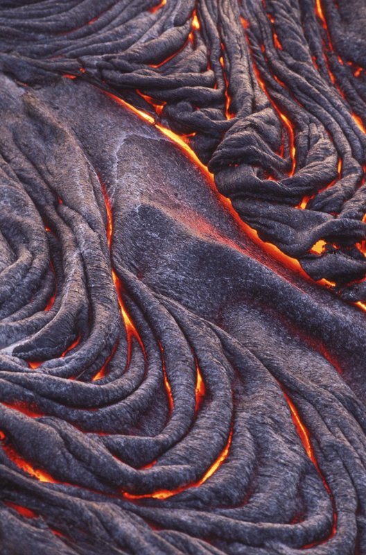 GBL-VLF-66.jpg :: Pahoehoe lava solidifies into its characteristic form. Kilauea Volcano. Hawaii Volcanoes National Park.