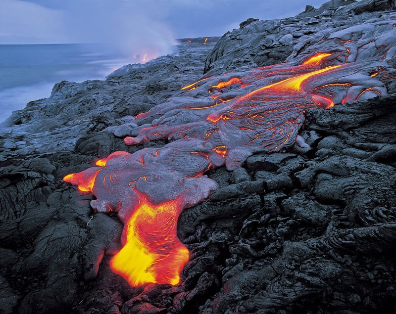 GBL-VLO-60.jpg :: Kilauea Volcano. Island of Hawaii. USA. Pahoehoe lava flowing near ocean.