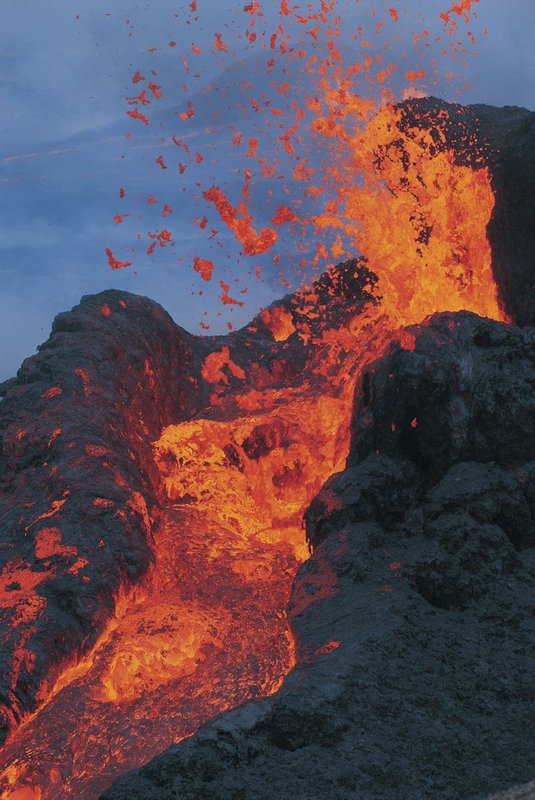 GBL-VLS-26.jpg :: Kilauea Volcano. Hawaii Volcanoes National Park. Island of Hawaii.