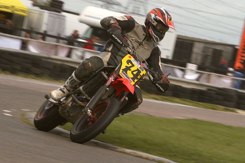 british supermoto rd 4 lydd 146.jpg
