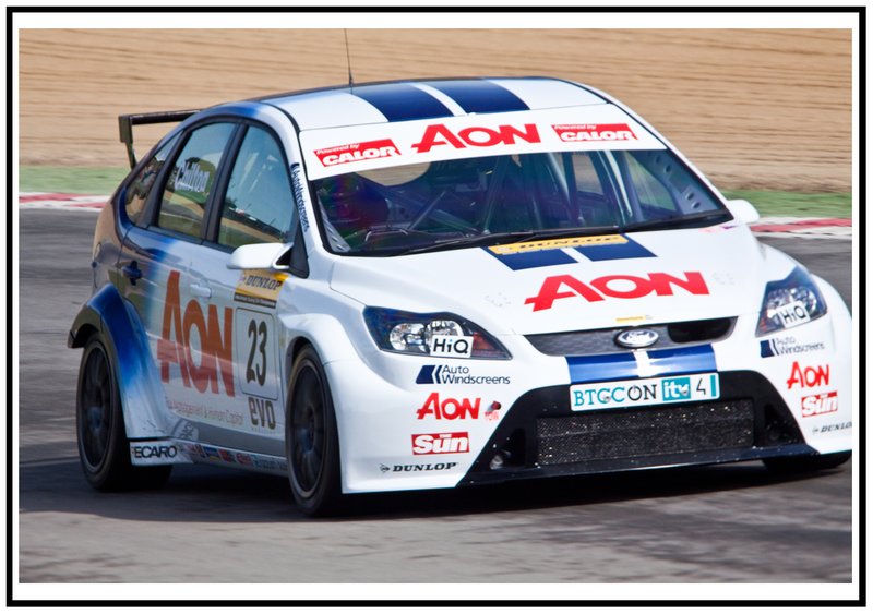 british touring cars brand hatch march 2010-67.jpg