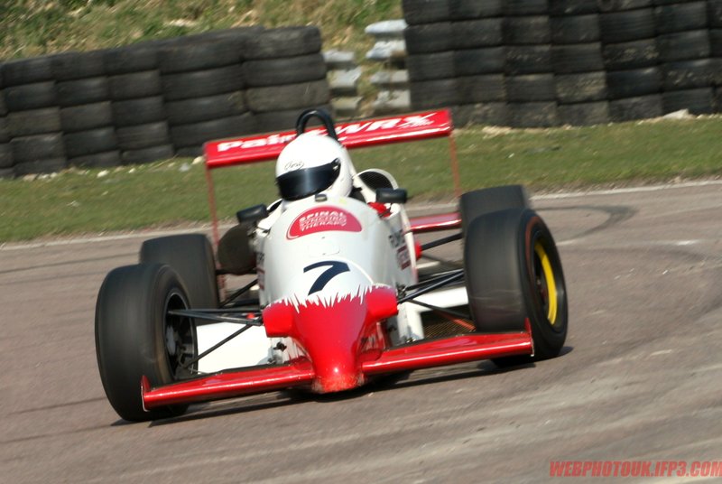 lydden hill track day 21st march 038.jpg ::  if you can see yourself please ask as there are more on file.