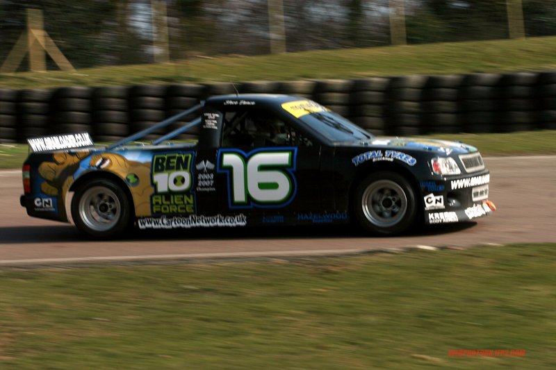 lydden hill track day 21st march 052.jpg ::  if you can see yourself please ask as there are more on file.