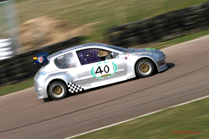 lydden hill track day 21st march 074.jpg ::  if you can see yourself please ask as there are more on file.