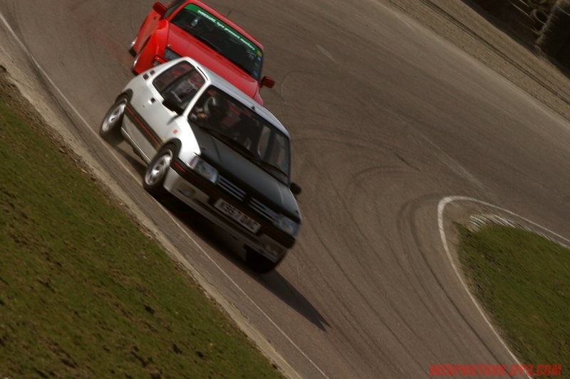 lydden hill track day 21st march 154.jpg ::  if you can see yourself please ask as there are more on file.