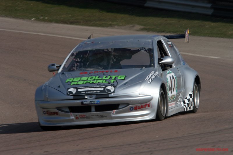 lydden hill track day 21st march 635.jpg ::  if you can see yourself please ask as there are more on file.