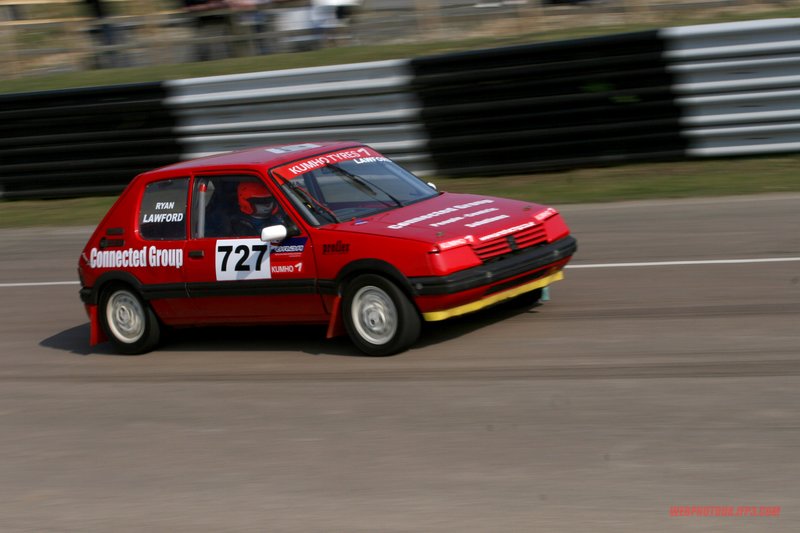 lydden hill track day 21st march 963.jpg ::  if you can see yourself please ask as there are more on file.