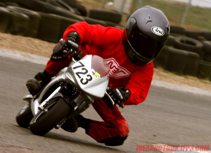 minimoto 4th april 234.jpg ::  if you can see yourself please ask as there are more on file.