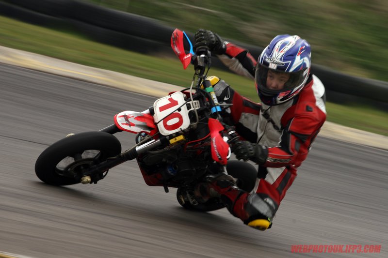 minimoto 4th april 408.jpg ::  if you can see yourself please ask as there are more on file.