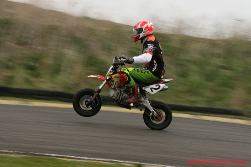 minimoto 4th april 431.jpg ::  if you can see yourself please ask as there are more on file.