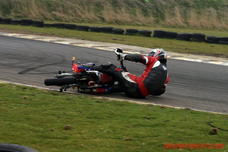 minimoto 4th april 507.jpg ::  if you can see yourself please ask as there are more on file.