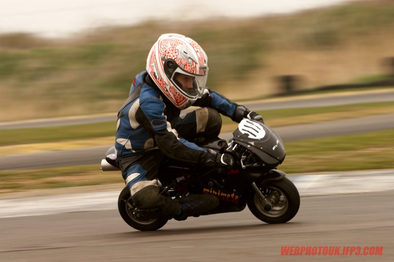 minimoto 4th april 892.jpg ::  if you can see yourself please ask as there are more on file.