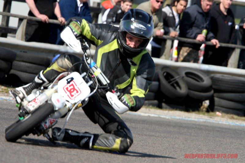 minimoto sun april 5th 195.jpg ::  if you can see yourself please ask as there are more on file.