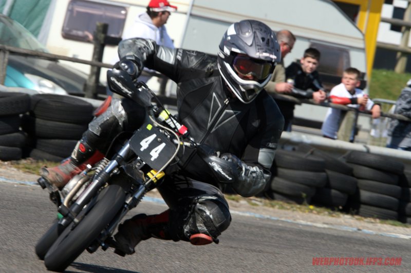 minimoto sun april 5th 217.jpg ::  if you can see yourself please ask as there are more on file.