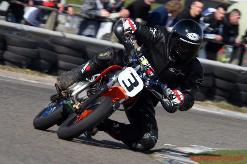 minimoto sun april 5th 222.jpg ::  if you can see yourself please ask as there are more on file.