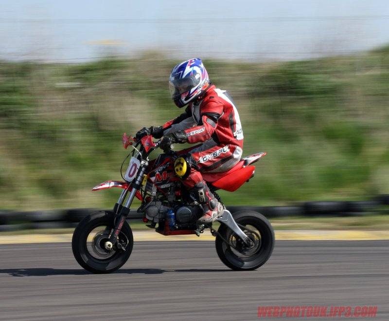 minimoto sun april 5th 305.jpg ::  if you can see yourself please ask as there are more on file.