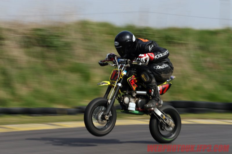minimoto sun april 5th 721.jpg ::  if you can see yourself please ask as there are more on file.