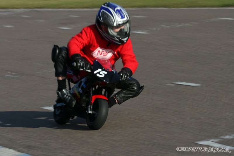 minimoto track day 31st jan 039.jpg ::  if you can see yourself please ask as there are more on file.