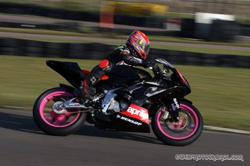 minimoto track day 31st jan 254.jpg ::  if you can see yourself please ask as there are more on file.