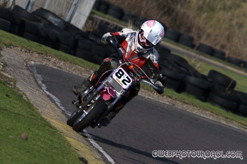 minimoto track day 31st jan 374.jpg ::  if you can see yourself please ask as there are more on file.
