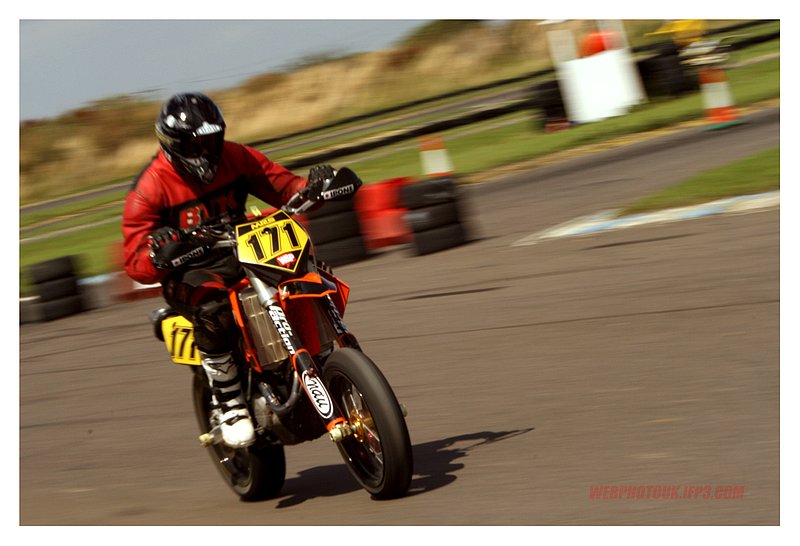 nora sport supermoto 25th july 566.jpg