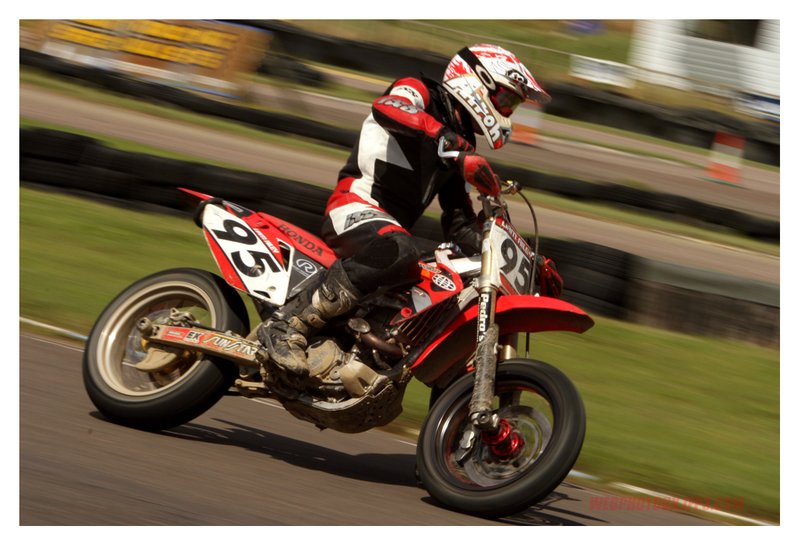 nora sport supermoto 25th july 592.jpg