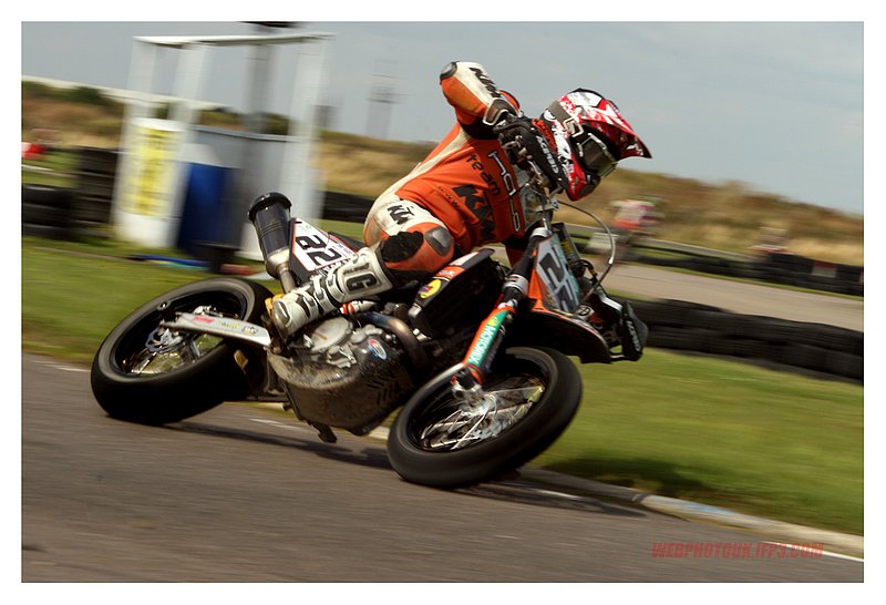 nora sport supermoto 25th july 651.jpg