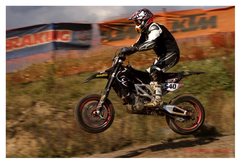 nora sport supermoto 25th july 745.jpg