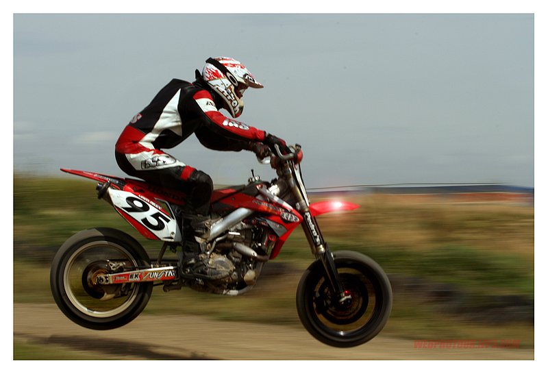 norasport supermoto 26th july 159.jpg