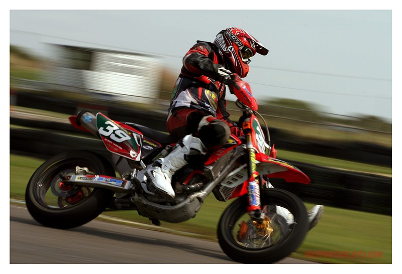 norasport supermoto 26th july 217.jpg