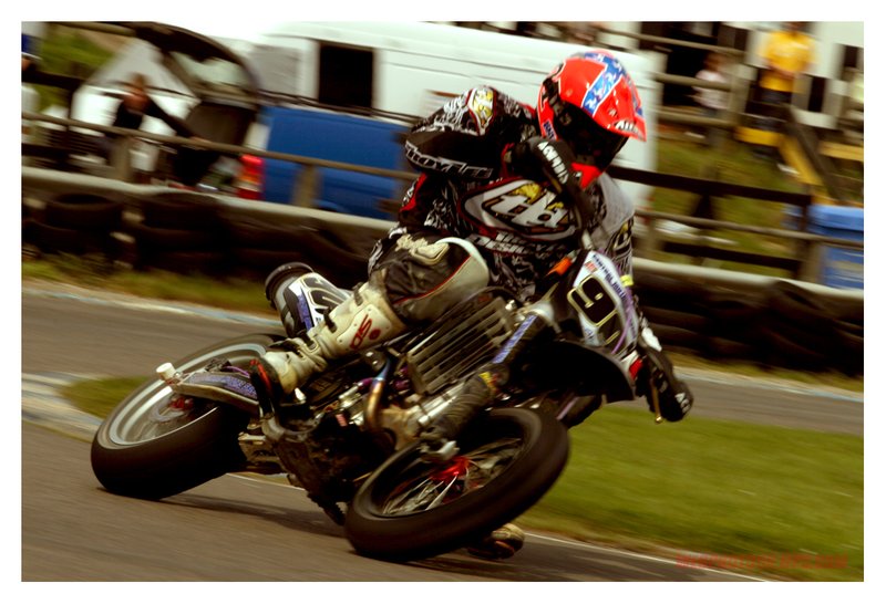 norasport supermoto 26th july 317.jpg