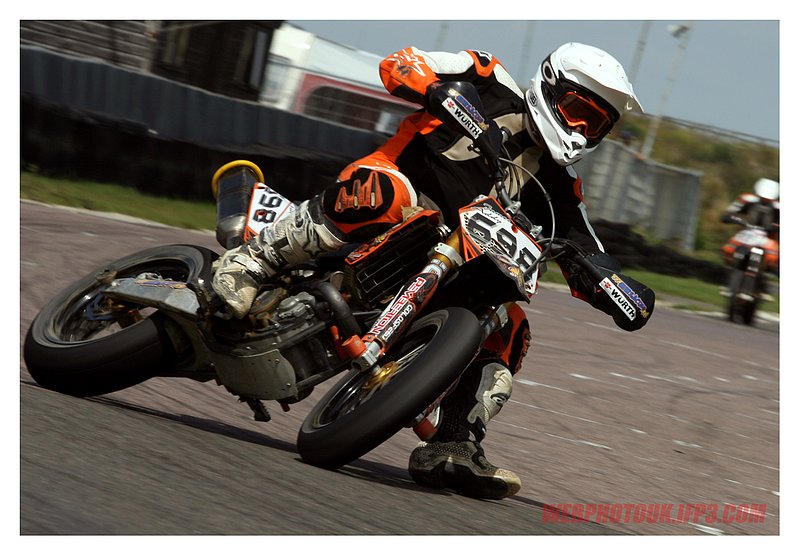 norasport supermoto 26th july 479.jpg