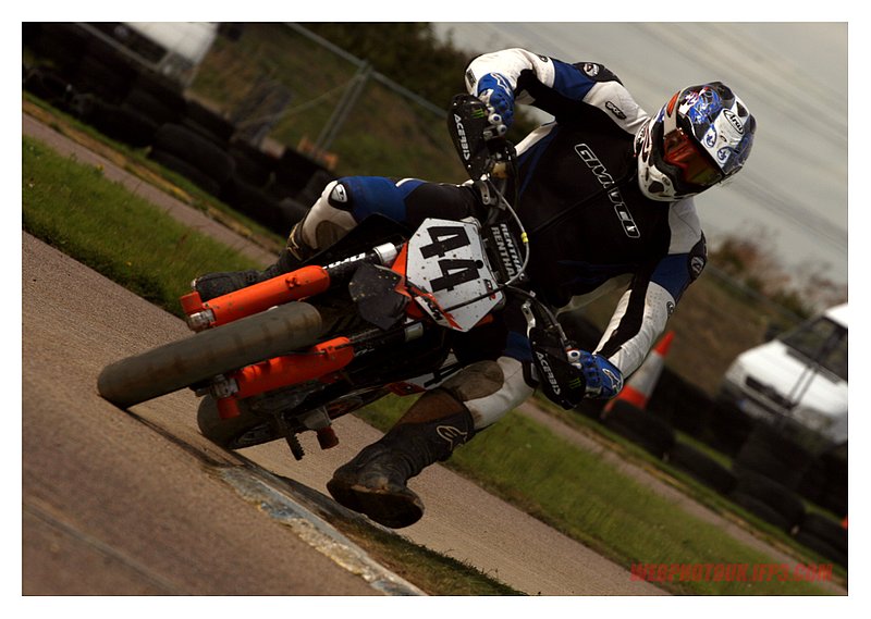 norasport supermoto 26th july 587.jpg
