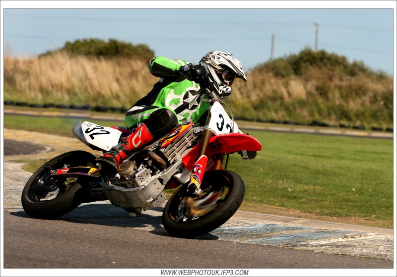 supermoto 21st august 329 copy.jpg
