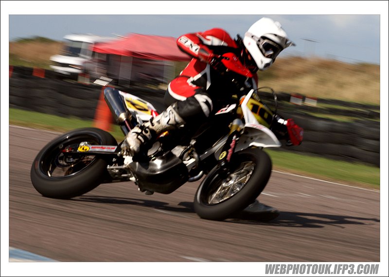 supermoto 21st august 429.jpg