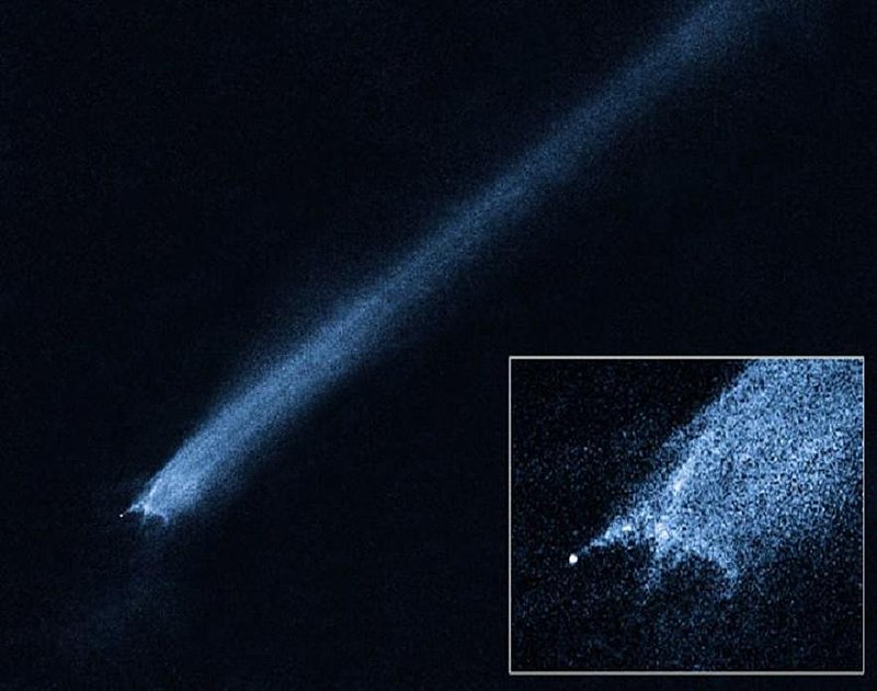 ....2-2-10 HUBBLE TELESCOPE FINDS STRANGE OBJECT IN SPACE--UFO CASE BOOK--WIRED SCIENCE--C NASA.jpg :: S