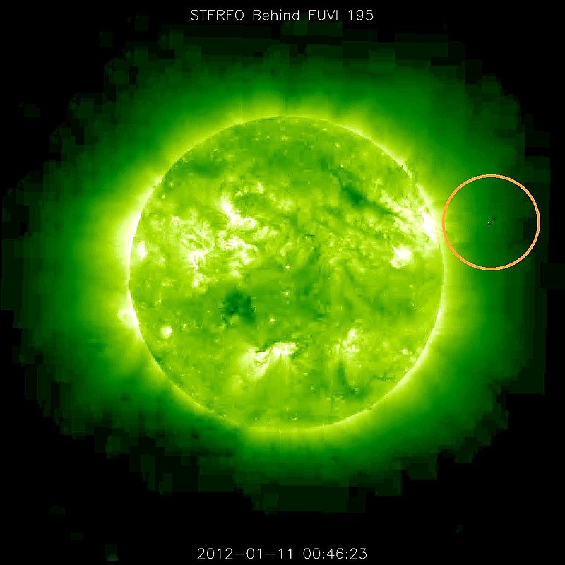 1-11-12    00.46 ZULU    LOW DEFINITION IMAGE OF SUN AND UFO BY NASA--KEN PFEIFER.jpg :: 4