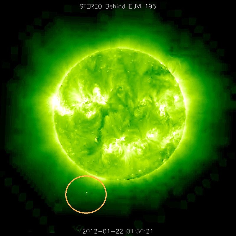 1-22-12    1.36 ZULU    LOW DEFINITION IMAGE OF SUN AND UFO BY NASA--KEN PFEIFER.jpg :: 5