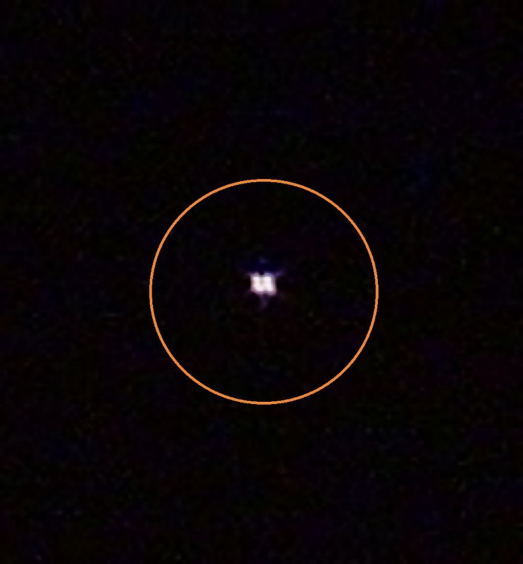 1-30-11  NEW YORK CITY--UFO BEYOND.jpg :: YY