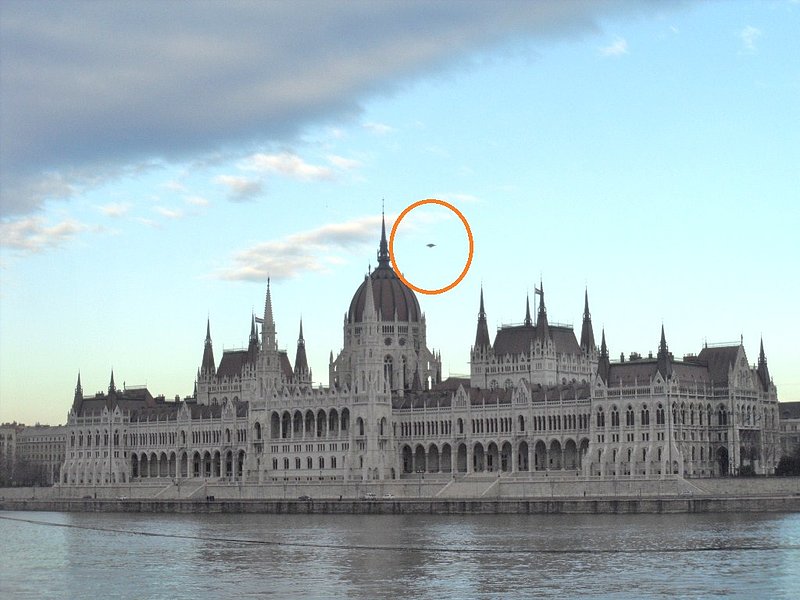 1-7-12 BUDAPEST HUNGARY--MUFON 34808--PIC 1.jpg :: 4