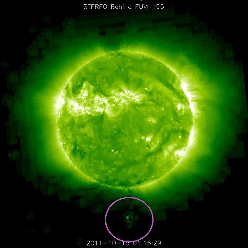 10-15-11    1.16 ZULU    LOW DEFINITION IMAGE OF SUN AND UFO BY NASA--KEN PFEIFER.jpg :: YY