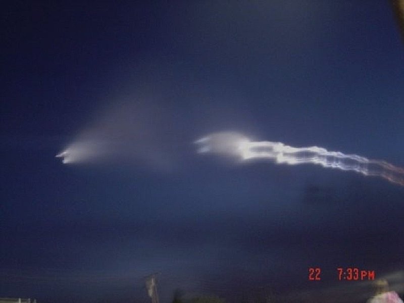10-22-06 VENTURA CALIFORNIA--MUFON 29533--PIC 2.jpg :: 4