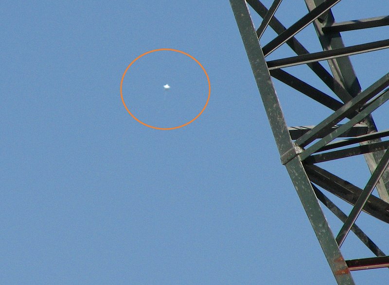 10-24-10 MEXICO CITY MEXICO--MUFON 26106--PIC 1.jpg :: 6