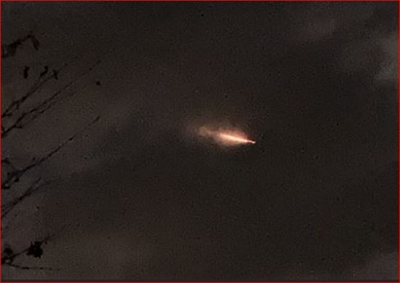 11-16-21 KNOXVILLE TENNESSEE-FLICKER.jpg