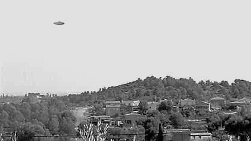 11-9-05 CASTELLON SPAIN--INEXPLICATA--UFO CASE BOOK--nc.jpg :: 6