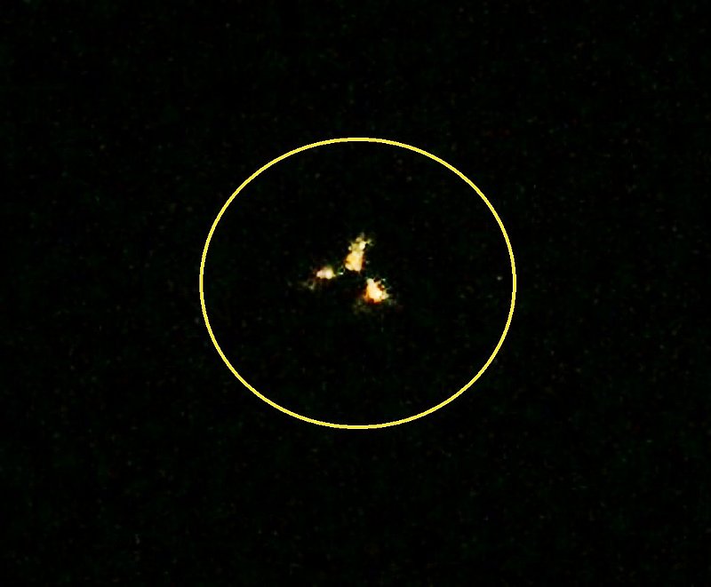12-4-11 OCEANSIDE CALIFORNIA--MUFON 33826--PIC 2.jpg :: XX