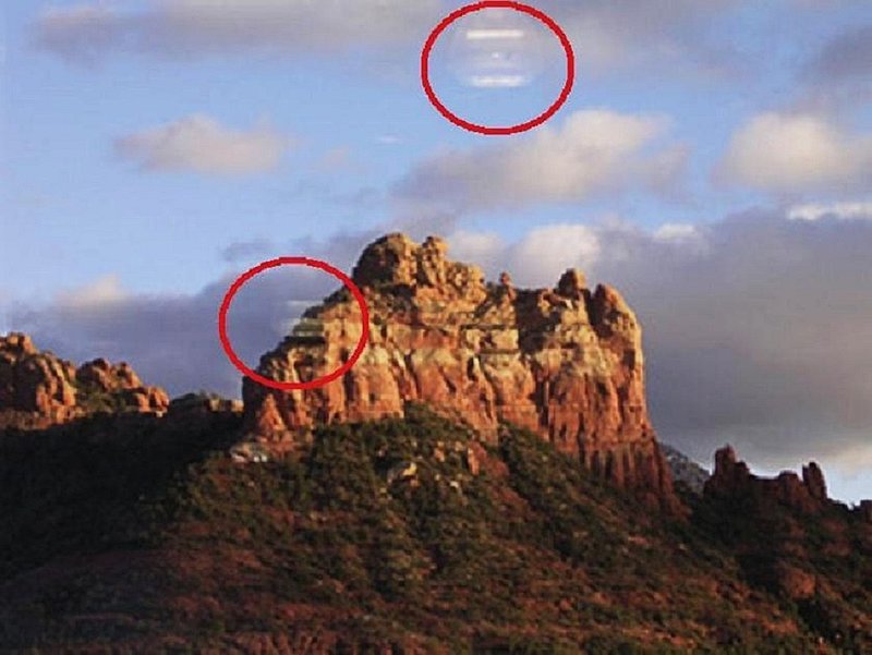 2-20-07  SEDONA  ARIZONA--ALIEN UFO PICS.COM.jpg :: ZZ
