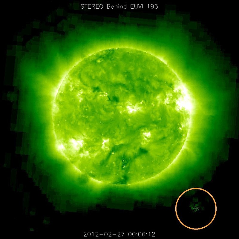 2-27-12    00.06 ZULU    LOW DEFINITION IMAGE OF SUN AND UFO BY NASA--KEN PFEIFER.jpg :: 5