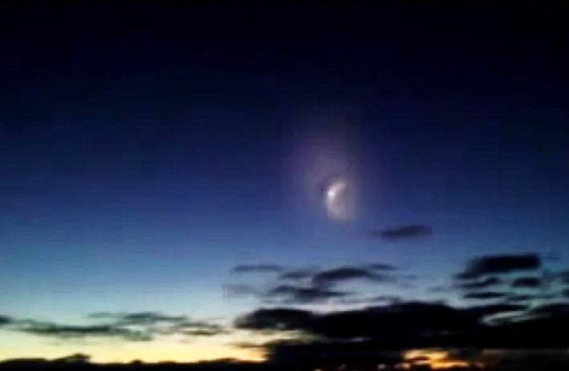 2-6-12 GOLD COAST AUSTRALIA--TRUTH BEHIND THE SCENES.jpg :: 5
