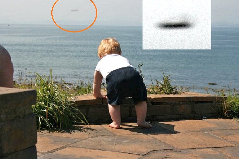 2009 WALES SHELL ISLAND ENGLAND--UFO CASEBOOK.jpg :: YY